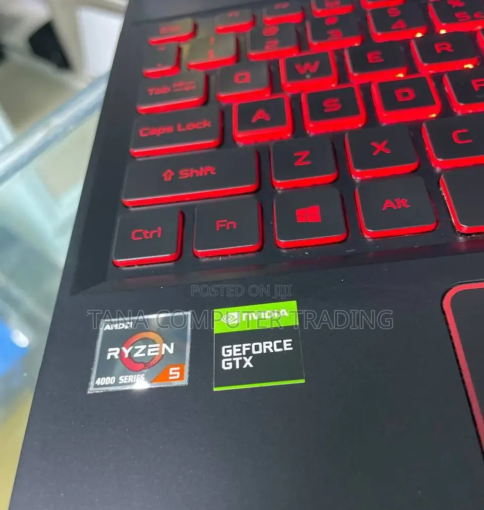 New Laptop Acer Nitro 5 8GB AMD Ryzen 5 SSD 256GB