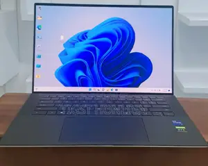 Photo - New Laptop Dell XPS 15 32GB Intel Core I9 SSD 2T