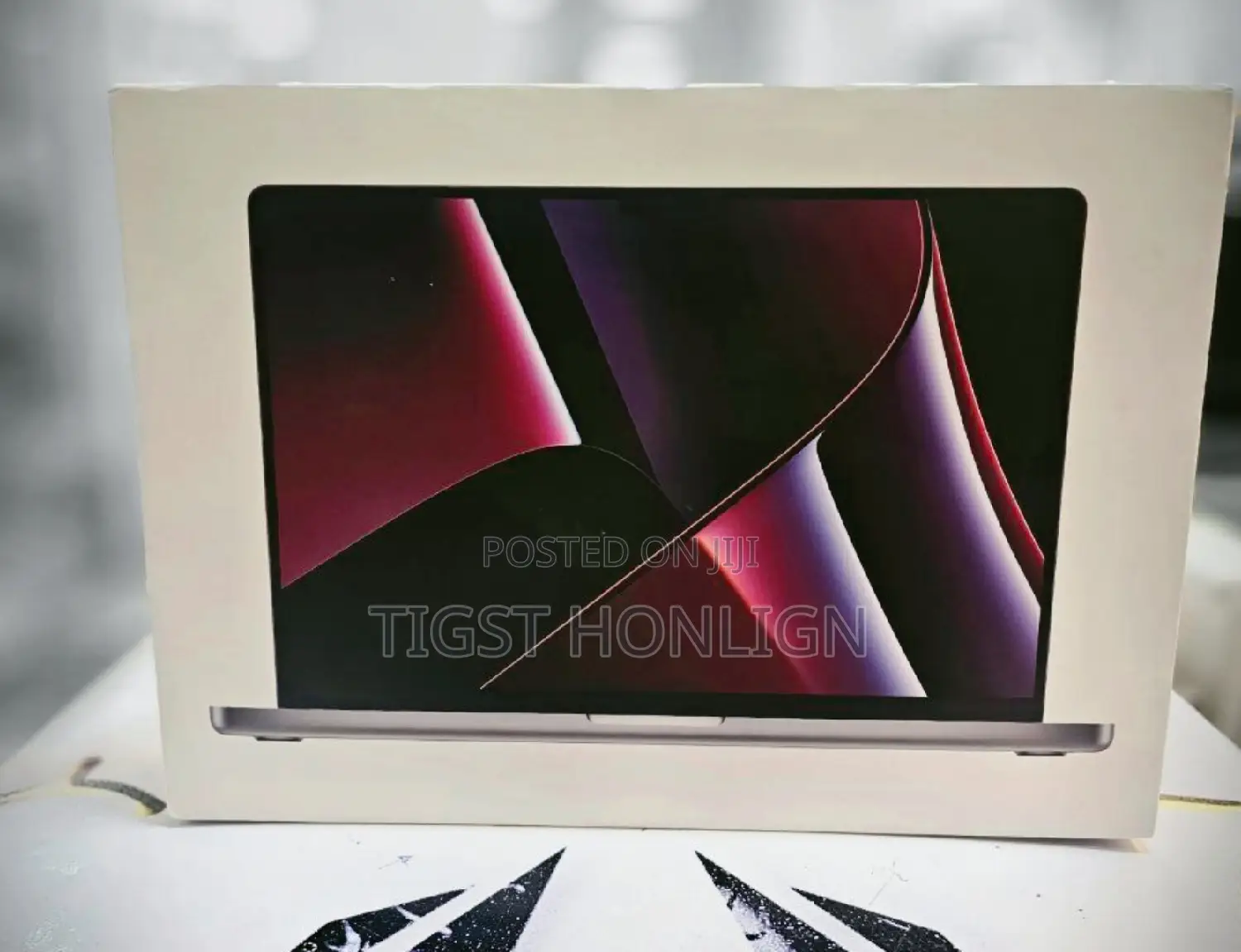 New Laptop Apple MacBook Pro 16GB Apple M2 SSD 1T