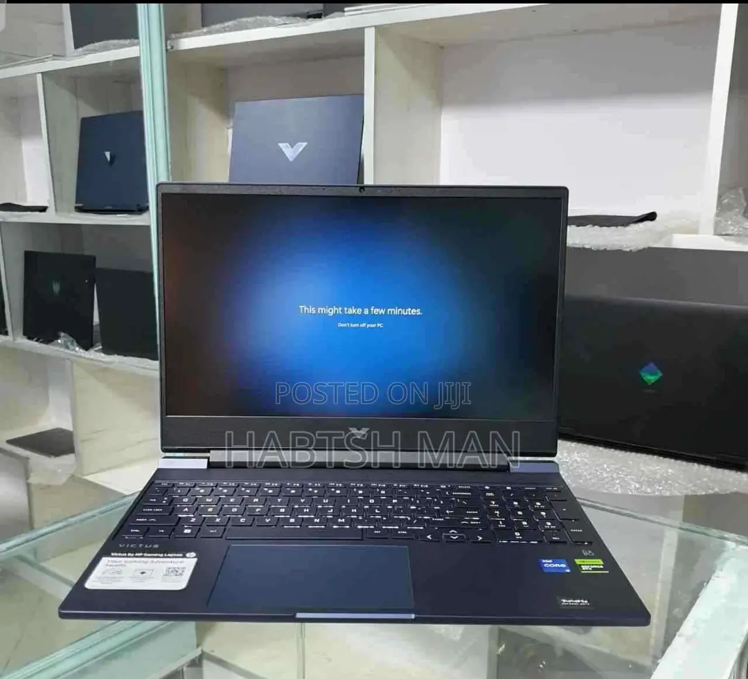 New Laptop HP Victus 15 8GB Intel Core i5 SSD 512GB