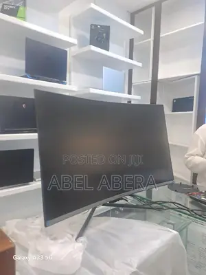 Photo - Samsung 32inch Curved Monitor