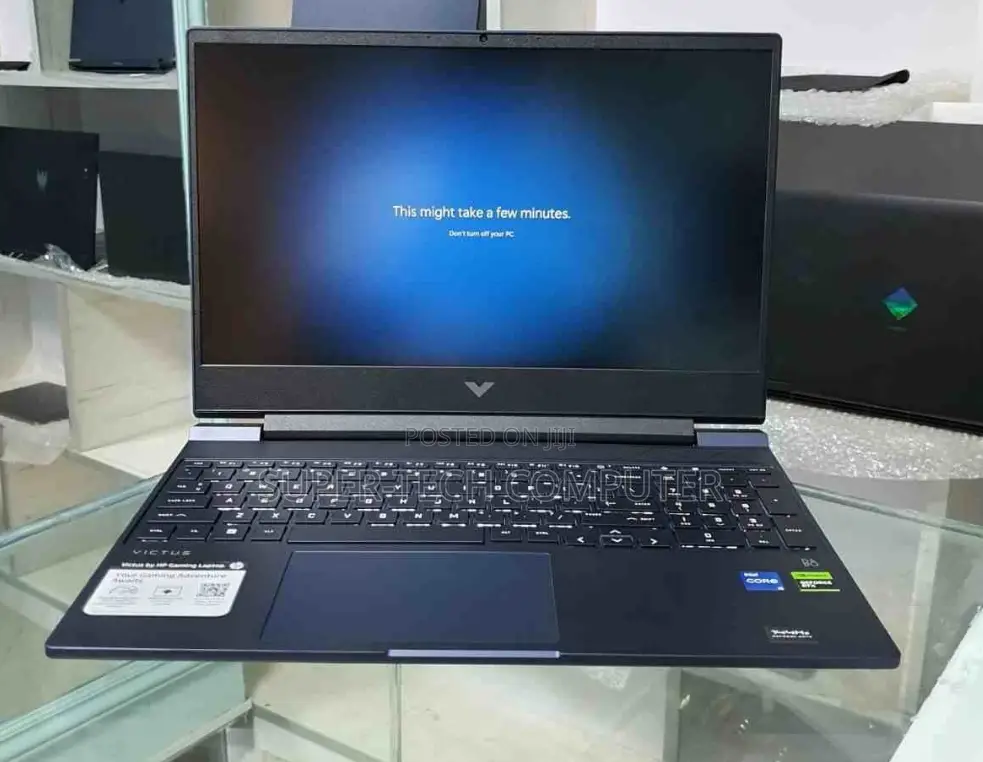 New Laptop HP Victus 16 8GB Intel Core I5 SSD 512GB