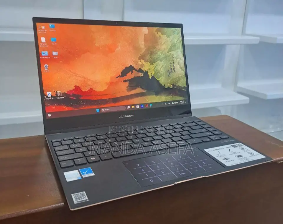 New Laptop Asus ZenBook Flip S UX370UA 16GB Intel Core I7 SSD 512GB