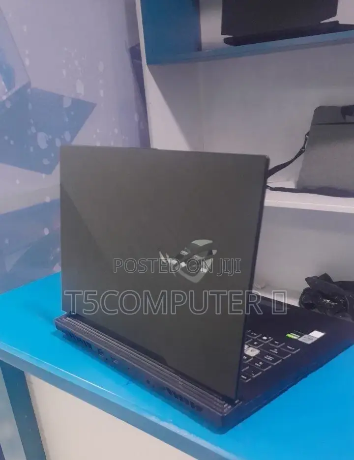 New Laptop Asus ROG Strix G15 16GB Intel Core I7 SSD 1T