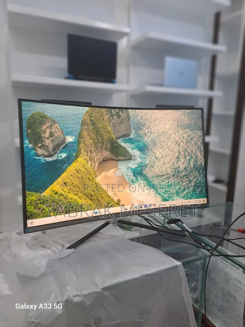 Samsung 32"Inch Gaming Curved Monitor ()