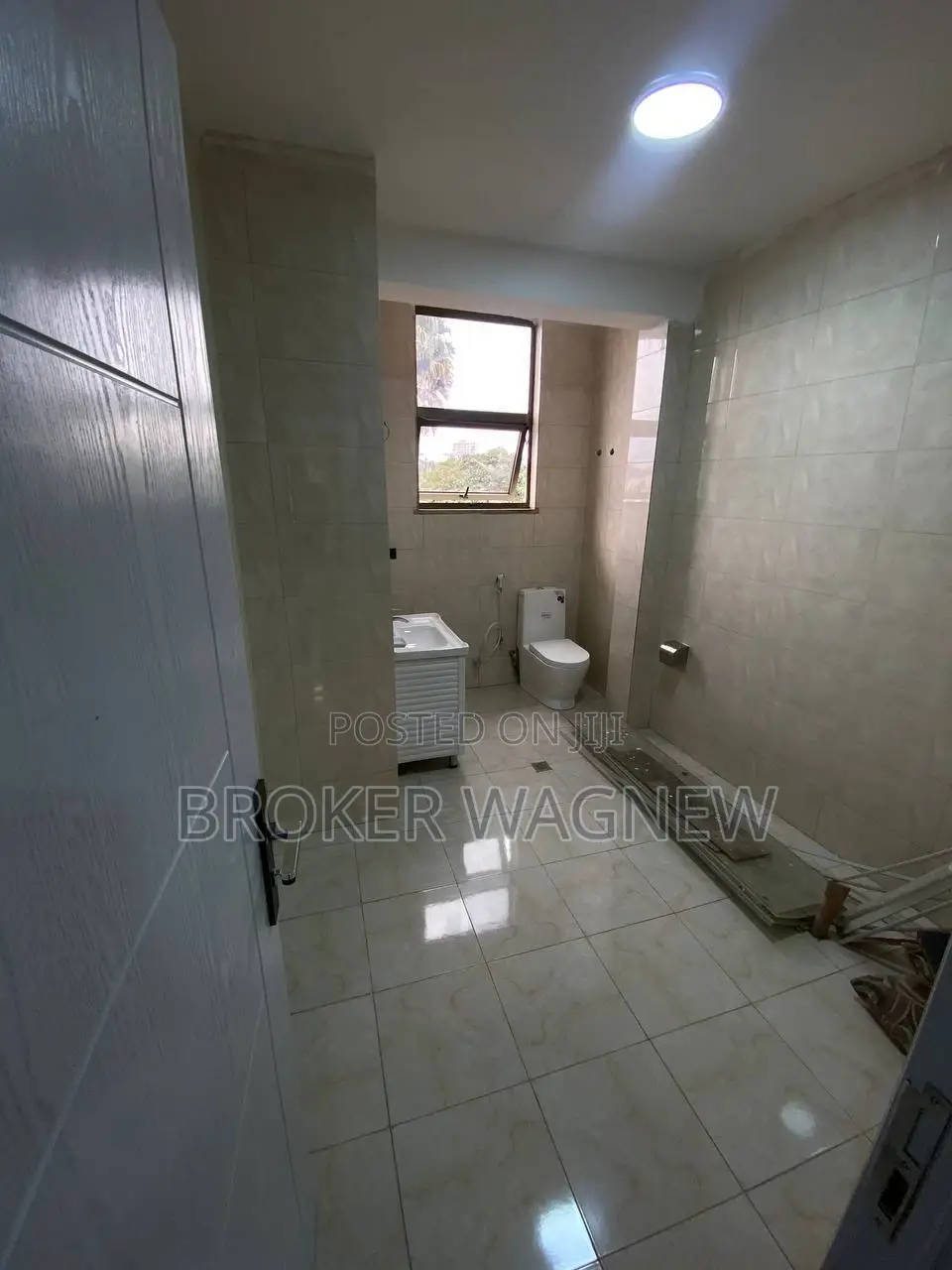 6bdrm House in Bole for rent