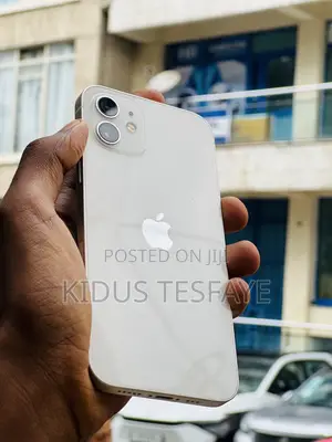 Apple iPhone 12 64 GB White