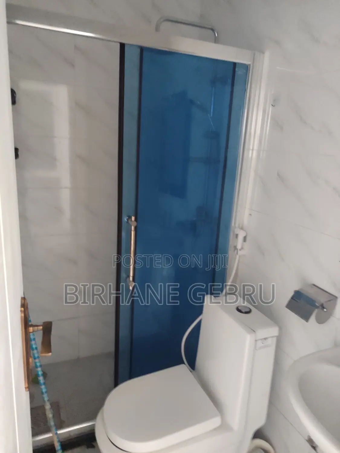 4bdrm House in Luxury Apartiment, Bole for rent