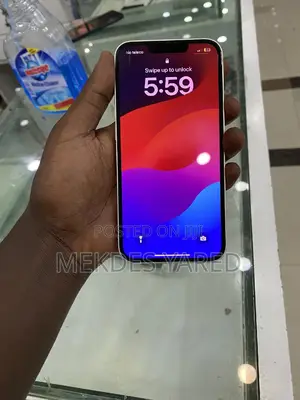 Photo - New Apple iPhone 13 256 GB White