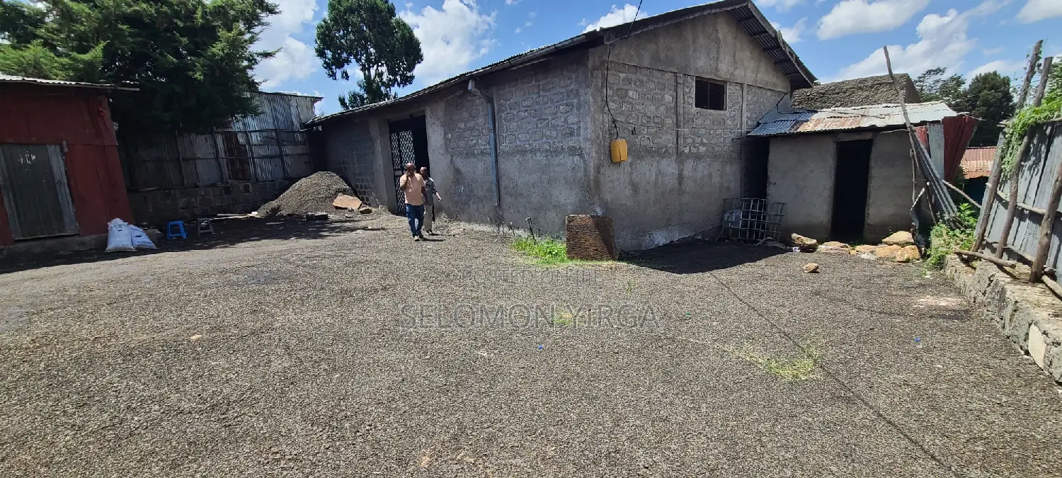 A Warehouse for Rent in the Area