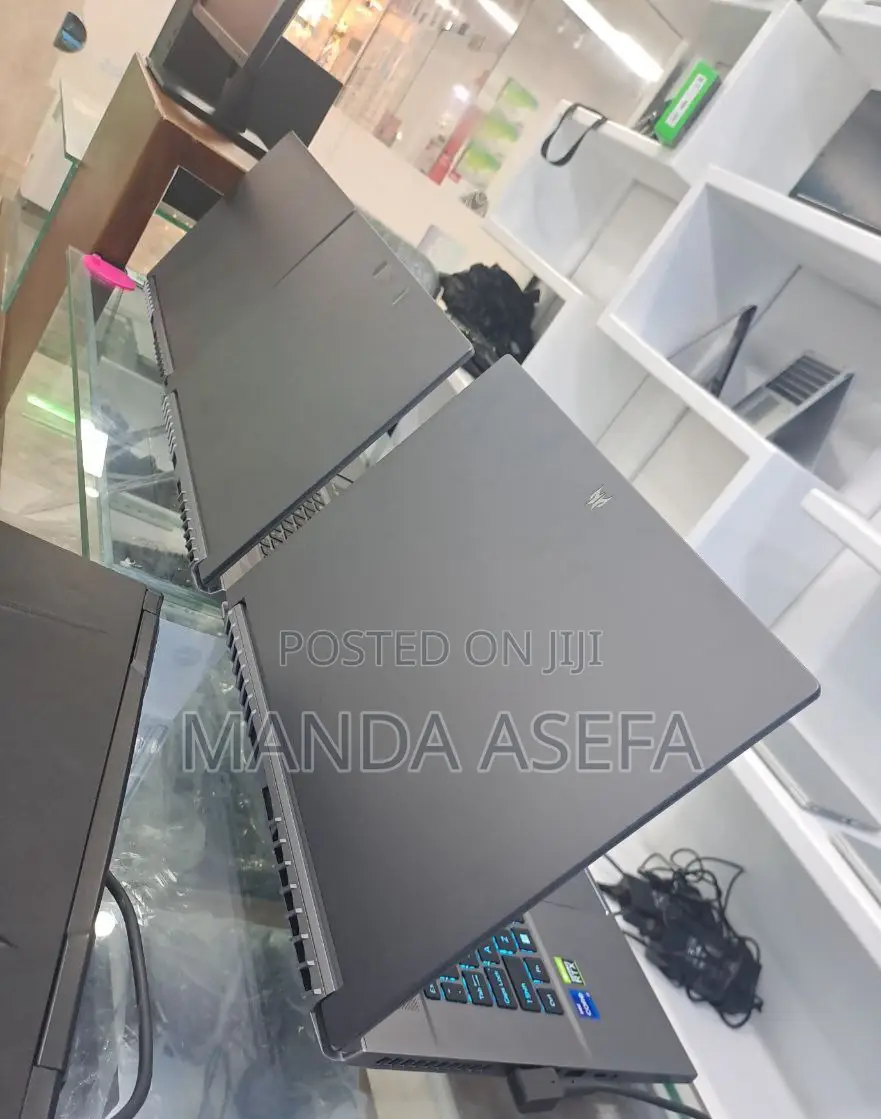 New Laptop Acer 16GB Intel Core I7 SSD 2T