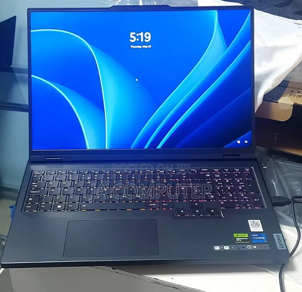New Laptop Lenovo Legion 5 16GB Intel Core I7 SSD 1T