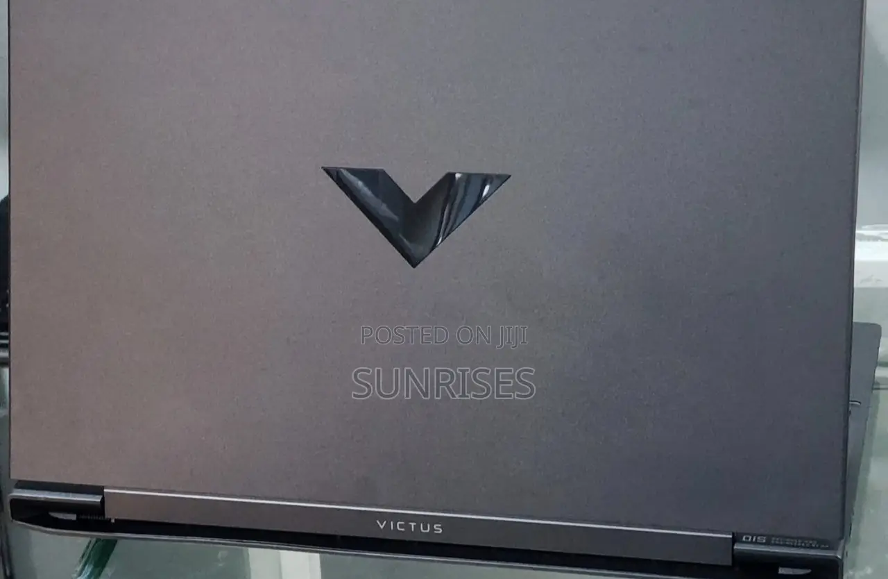 New Laptop HP Victus 15 16GB AMD Ryzen 5 SSD 512GB