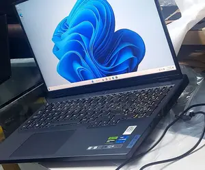 New Lenovo Legion Y7000P IRX9 Gaming Laptop 16GB Intel Core I7 SSD 1T