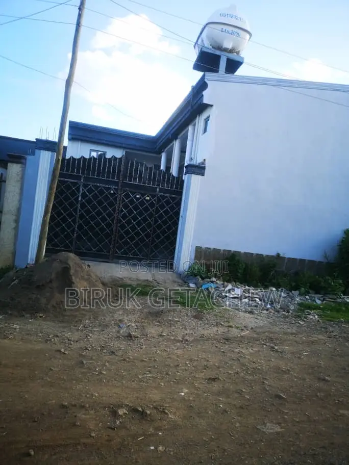 Furnished 4bdrm House in Mizan Near To, North Shewa for sale