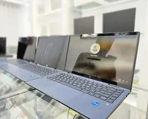 Photo - New Laptop HP Pavilion x360 14 8GB Intel Core i5 SSD 512GB