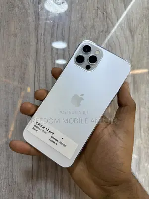 Photo - New Apple iPhone 12 Pro 256 GB Gold