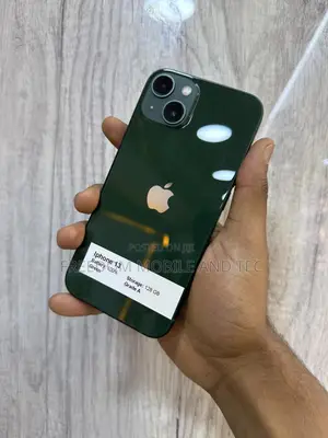 Photo - New Apple iPhone 13 128 GB Green