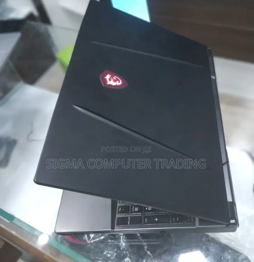 New Laptop MSI GF63 16GB Intel Core I7 SSD 512GB