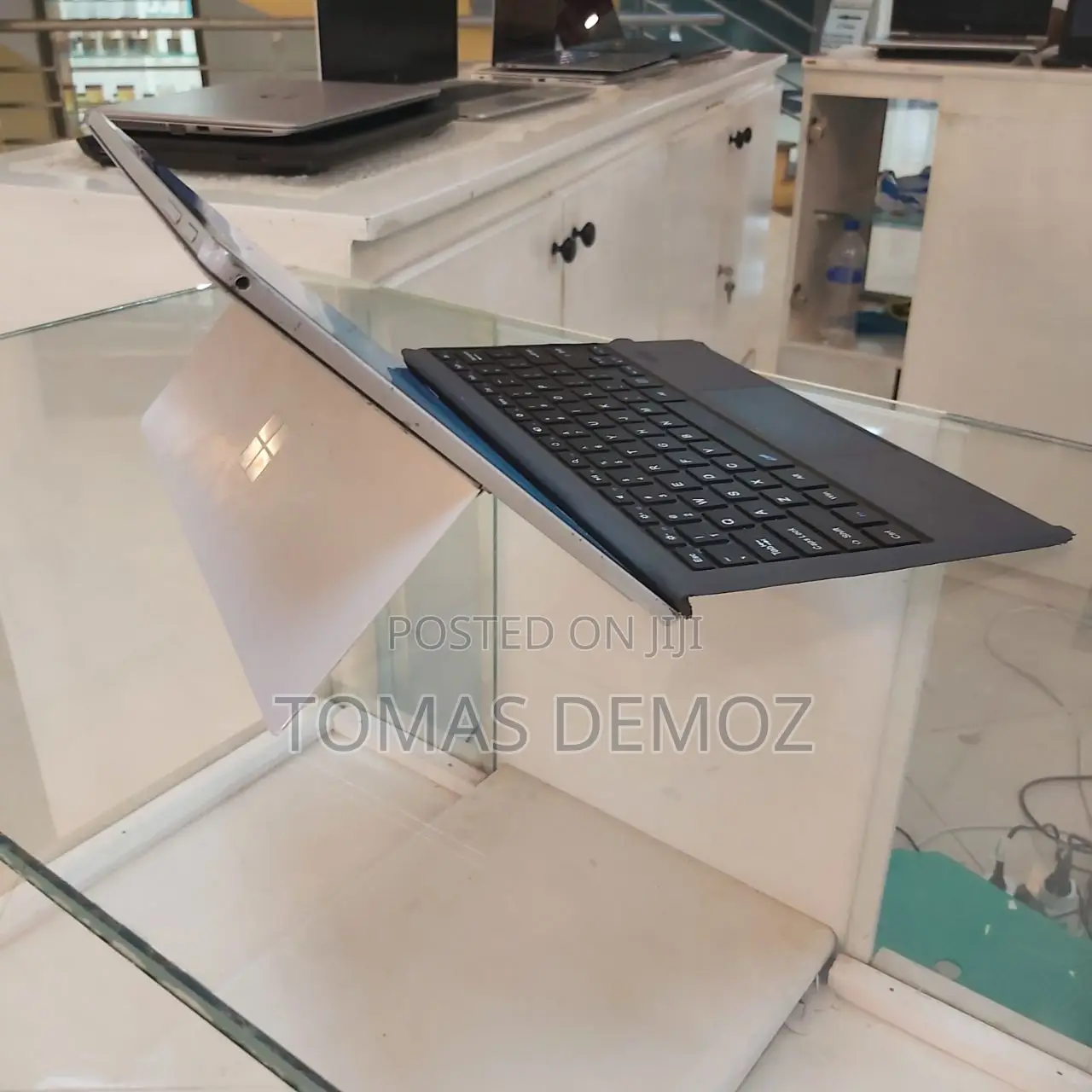 New Laptop Microsoft Surface Pro 4 4GB Intel Core I5 SSD 128GB