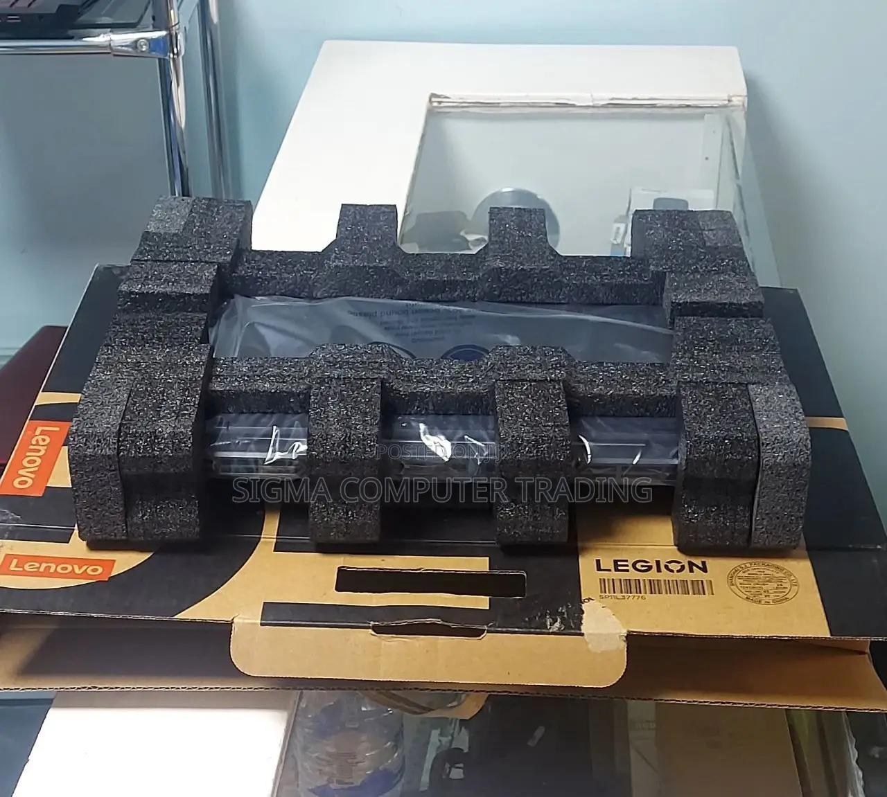 New Laptop Lenovo Legion 5 16GB Intel Core I7 SSD 1T