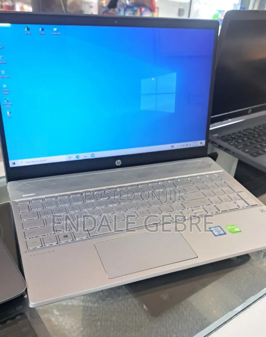 New Laptop HP Pavilion 15 8GB Intel Core I5 HDD+SSD 500GB