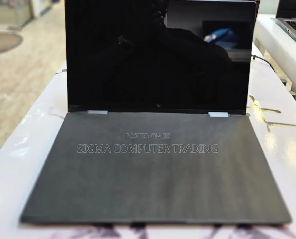 New Laptop HP Envy X360 12GB AMD Ryzen 5 SSD 512GB