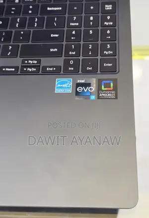 New Laptop Samsung 16GB Intel Core I7 SSD 1T