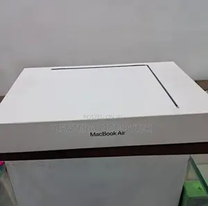 Photo - New Laptop Apple MacBook Air 2024 M3 13-Inch 8GB Apple M3 SSD 512GB