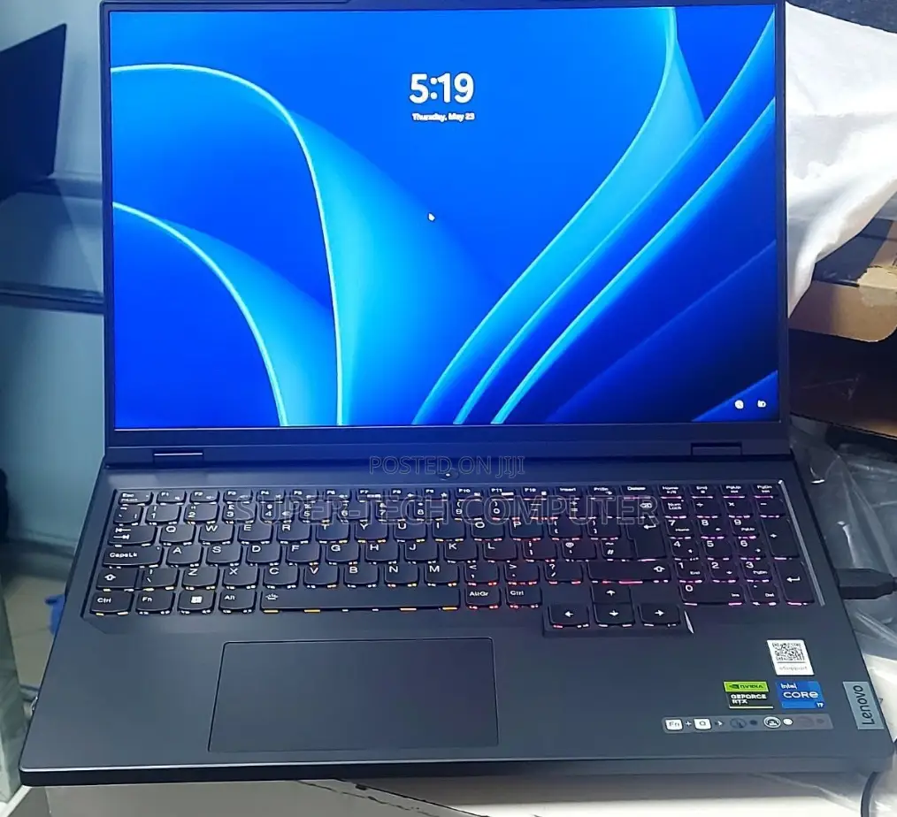 New Laptop Lenovo Legion Y740 16GB Intel Core I7 SSD 1T
