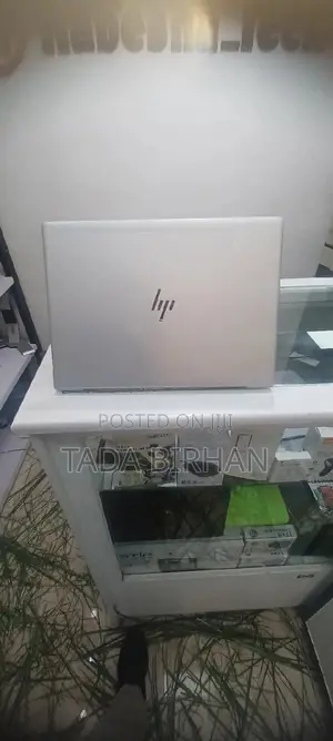 Photo - New Laptop HP EliteBook 840 16GB Intel Core I7 SSD 512GB