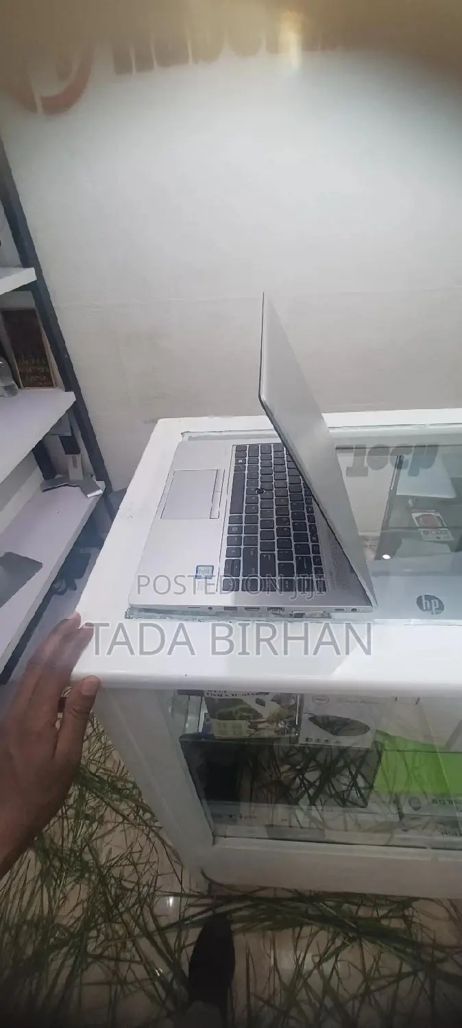 New Laptop HP EliteBook 840 16GB Intel Core I7 SSD 512GB