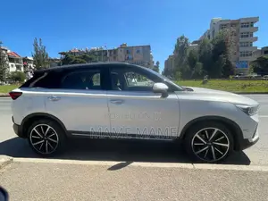 Photo - Bestune T77 1.2 FWD 2020 White