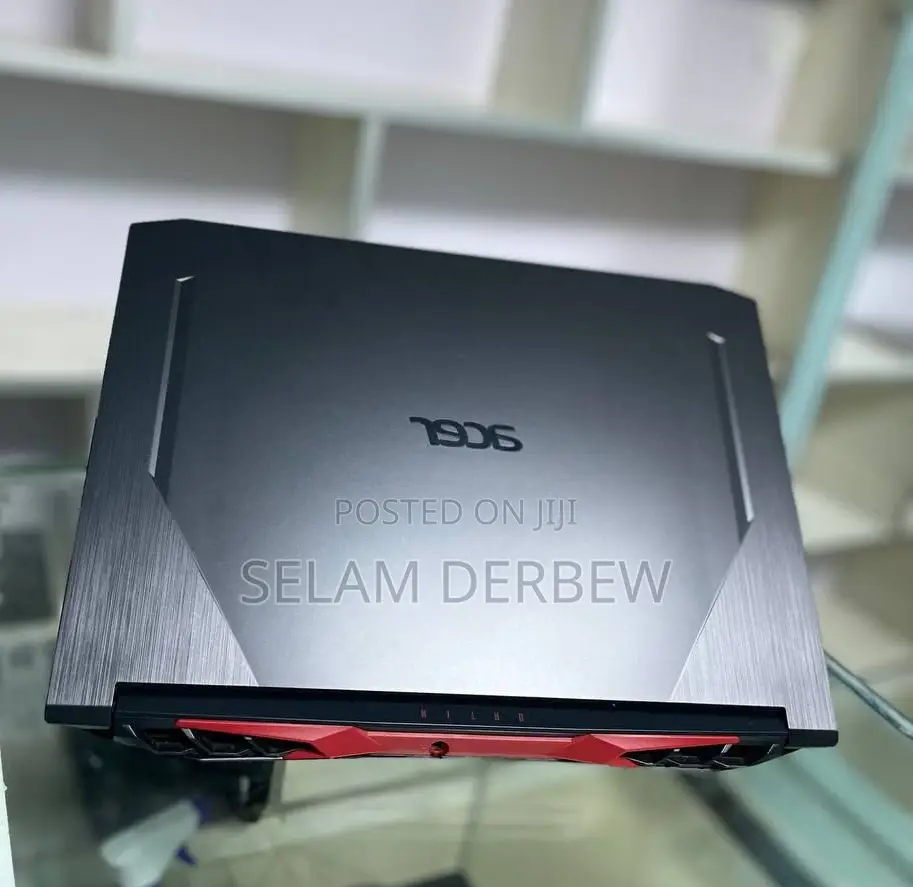 New Laptop Acer Nitro 5 8GB AMD Ryzen 5 SSD 256GB