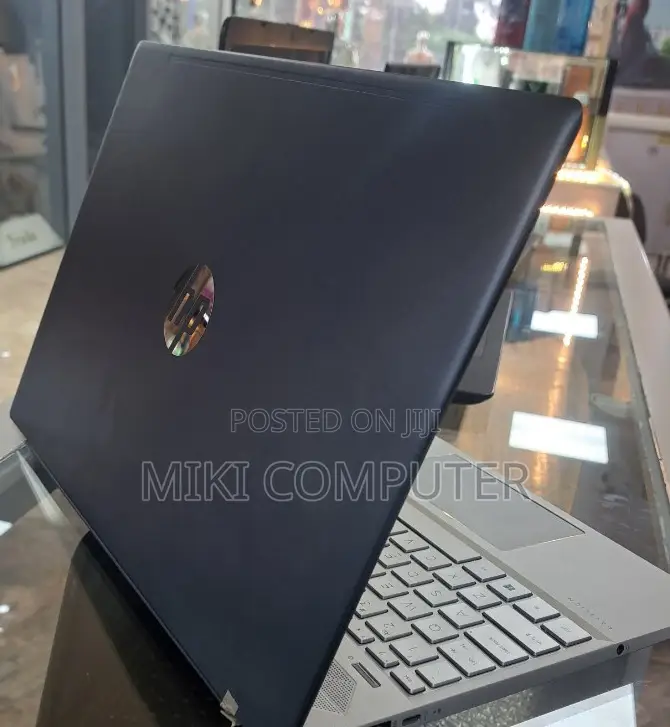 New Laptop HP Pavilion 15 8GB Intel Core I5 HDD+SSD 500GB