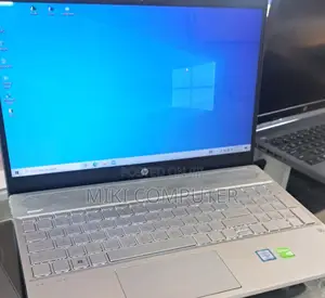 New Laptop HP Pavilion 15 8GB Intel Core I5 HDD+SSD 500GB