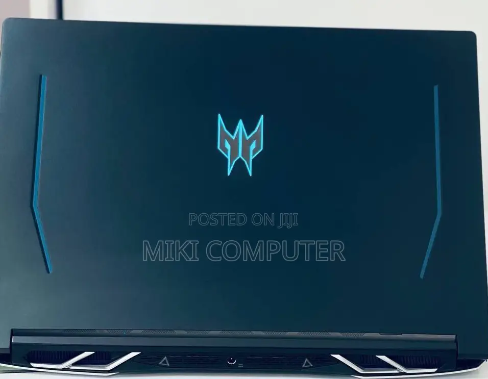 New Laptop Acer Predator Helios 300 16GB Intel Core I9 SSD 512GB