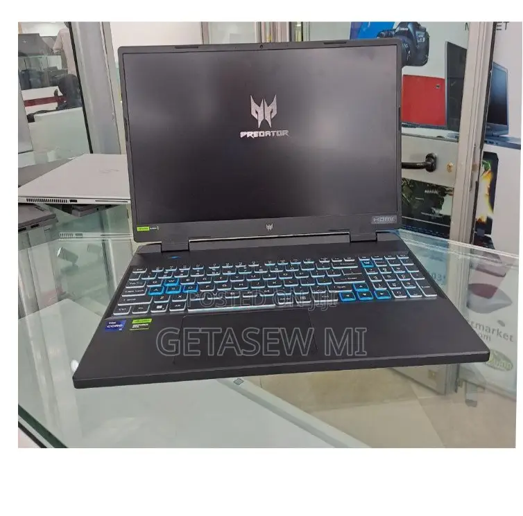 New Laptop Acer Predator Helios 300 16GB Intel Core I9 SSD 1T