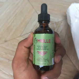 Photo - Mielle Rosemary