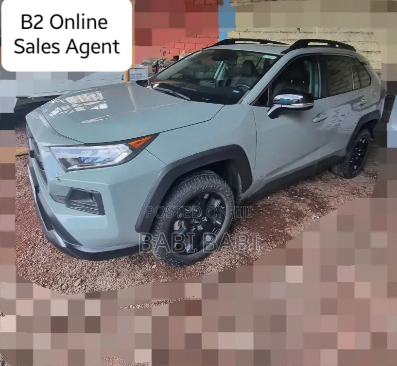 Toyota RAV4 2021 Green