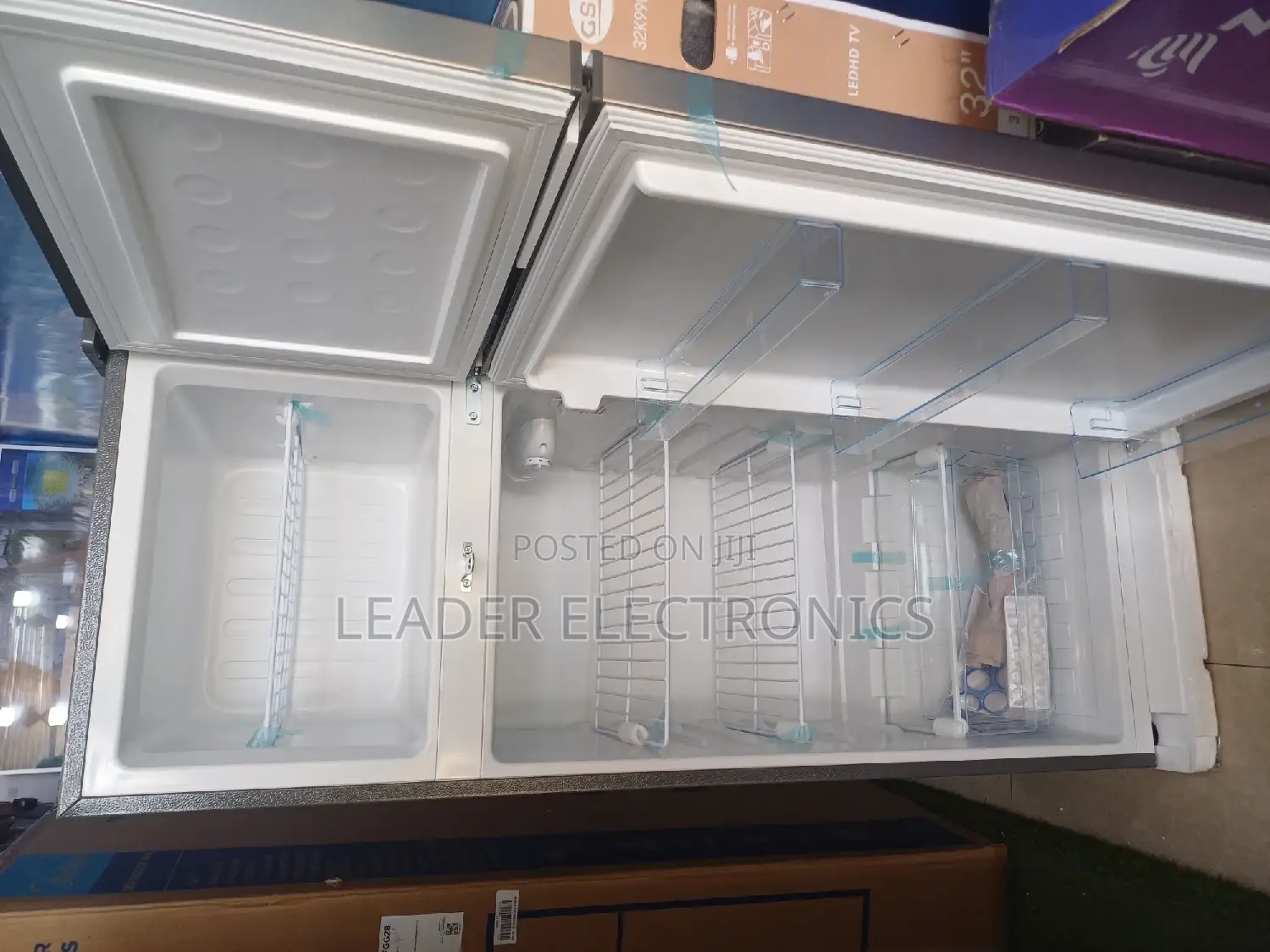 Popular Refrigerator 300 Liter