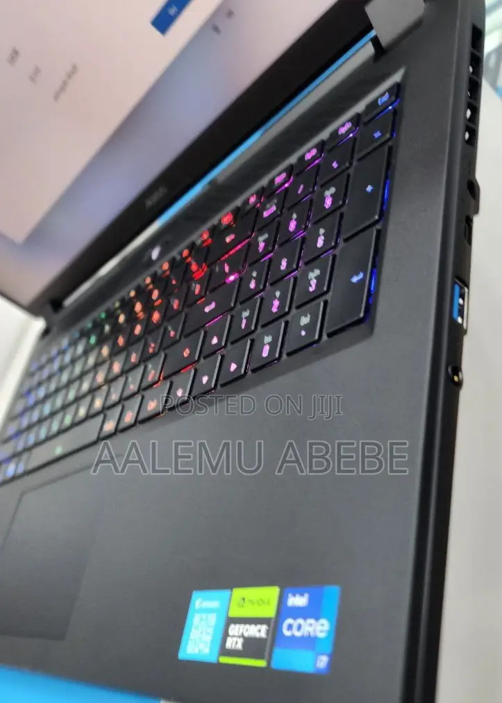 New Laptop 16GB Intel Core I7 SSD 1T