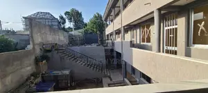 Hospital Floor for Rent