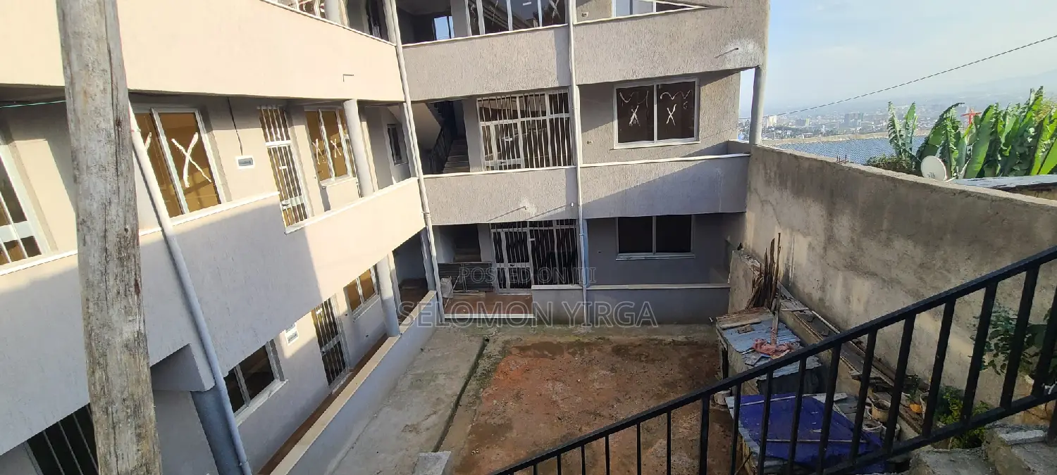 Hospital Floor for Rent