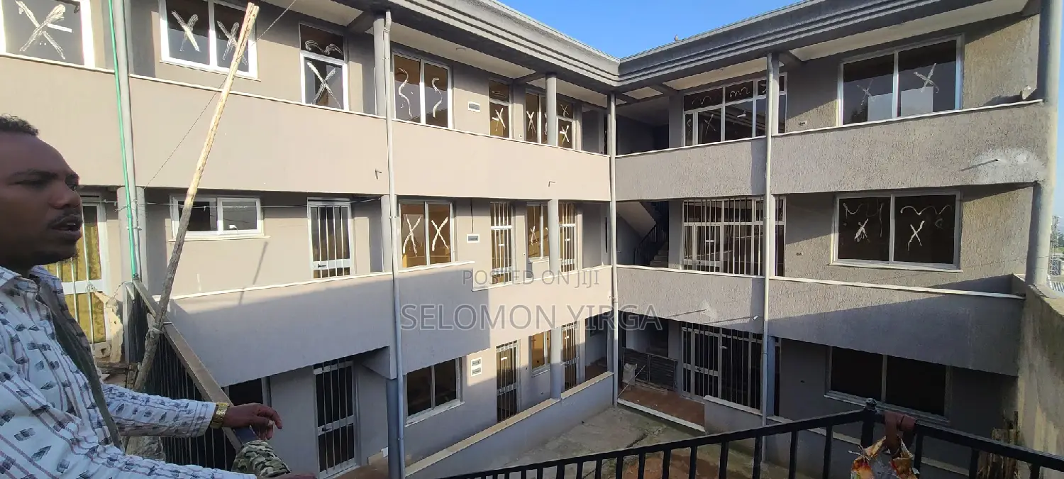 Hospital Floor for Rent