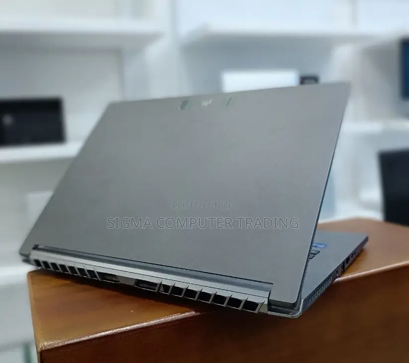 New Laptop Acer Predator Helios 300 16GB Intel Core I7 SSD 2T