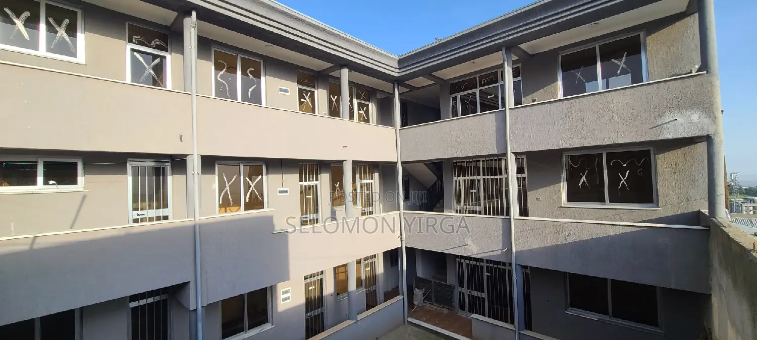 Hospital Floor for Rent