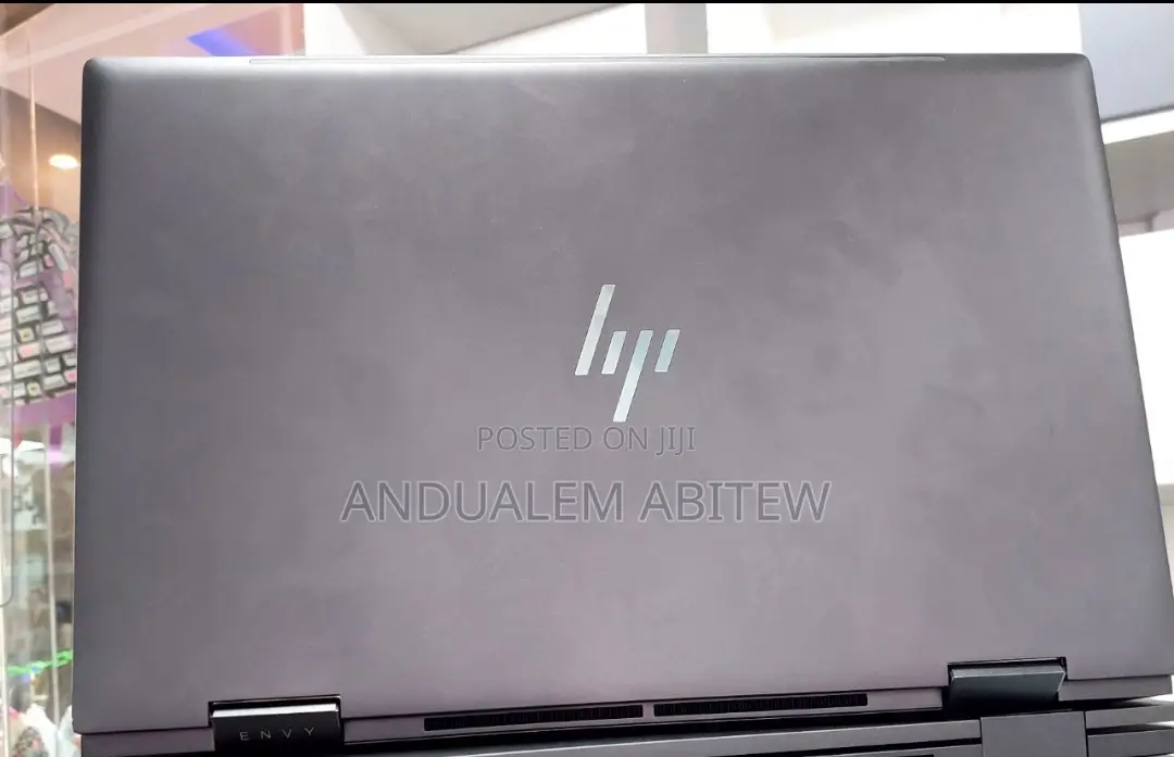 New Laptop HP Envy X360 16GB AMD Ryzen 7 SSD 512GB