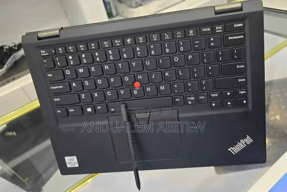 New Laptop Lenovo Thinkpad X13 Yoga 16GB Intel Core I7 SSD 512GB