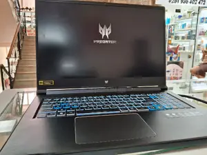 New Laptop Acer Predator Helios 300 16GB Intel Core I9 SSD 1T